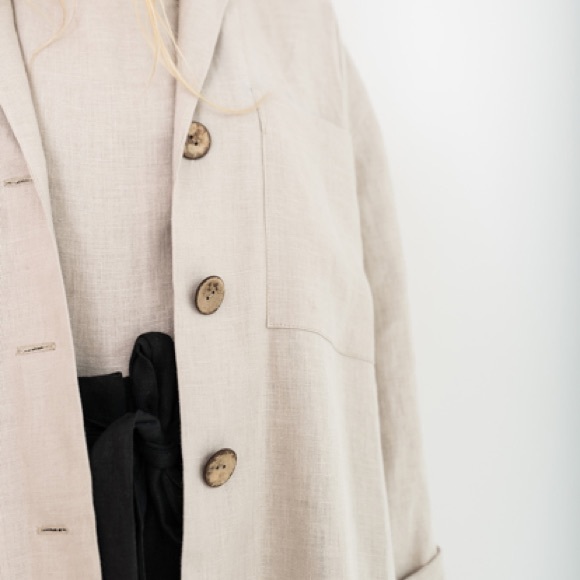 Love and Confuse Rosemary Jacket - 100% linen - Picture 2 of 4